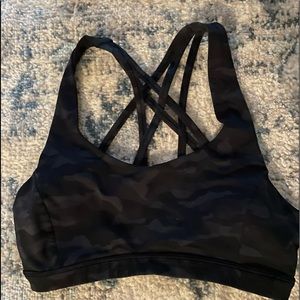 lululemon camo bra